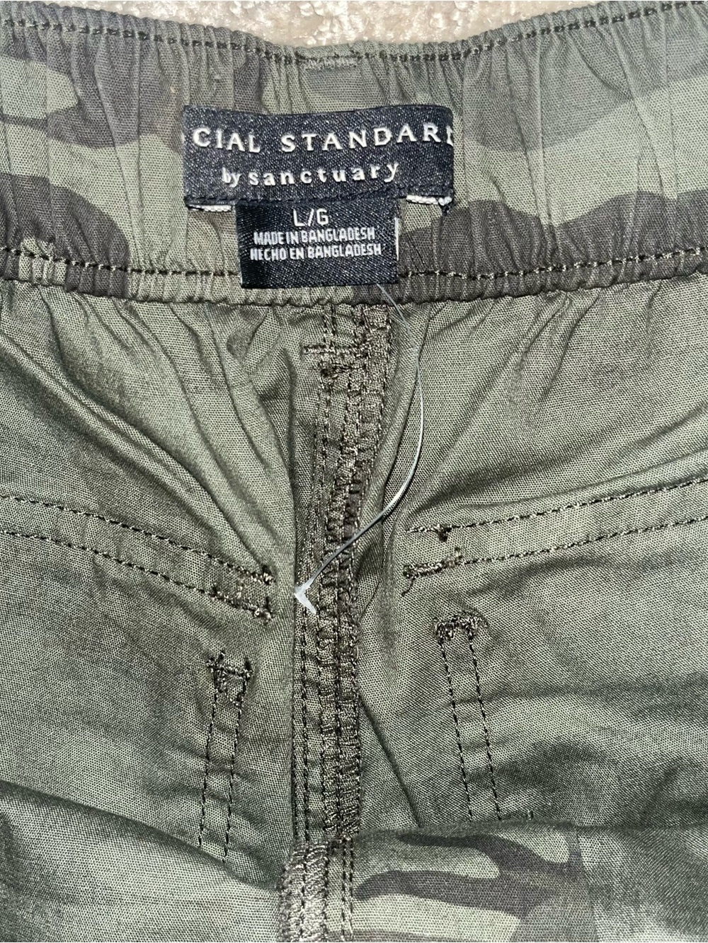 Women’s Camo Utility Shorts - Olive Green - Picture 5 of 5